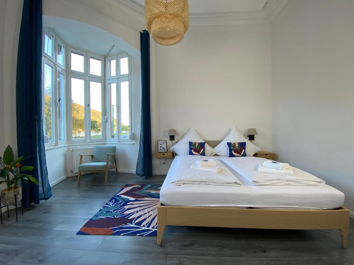 Direct Moselle View 200M² 4 Sz 10Pers Terrace Lejlighed Sankt Aldegund Eksteriør billede